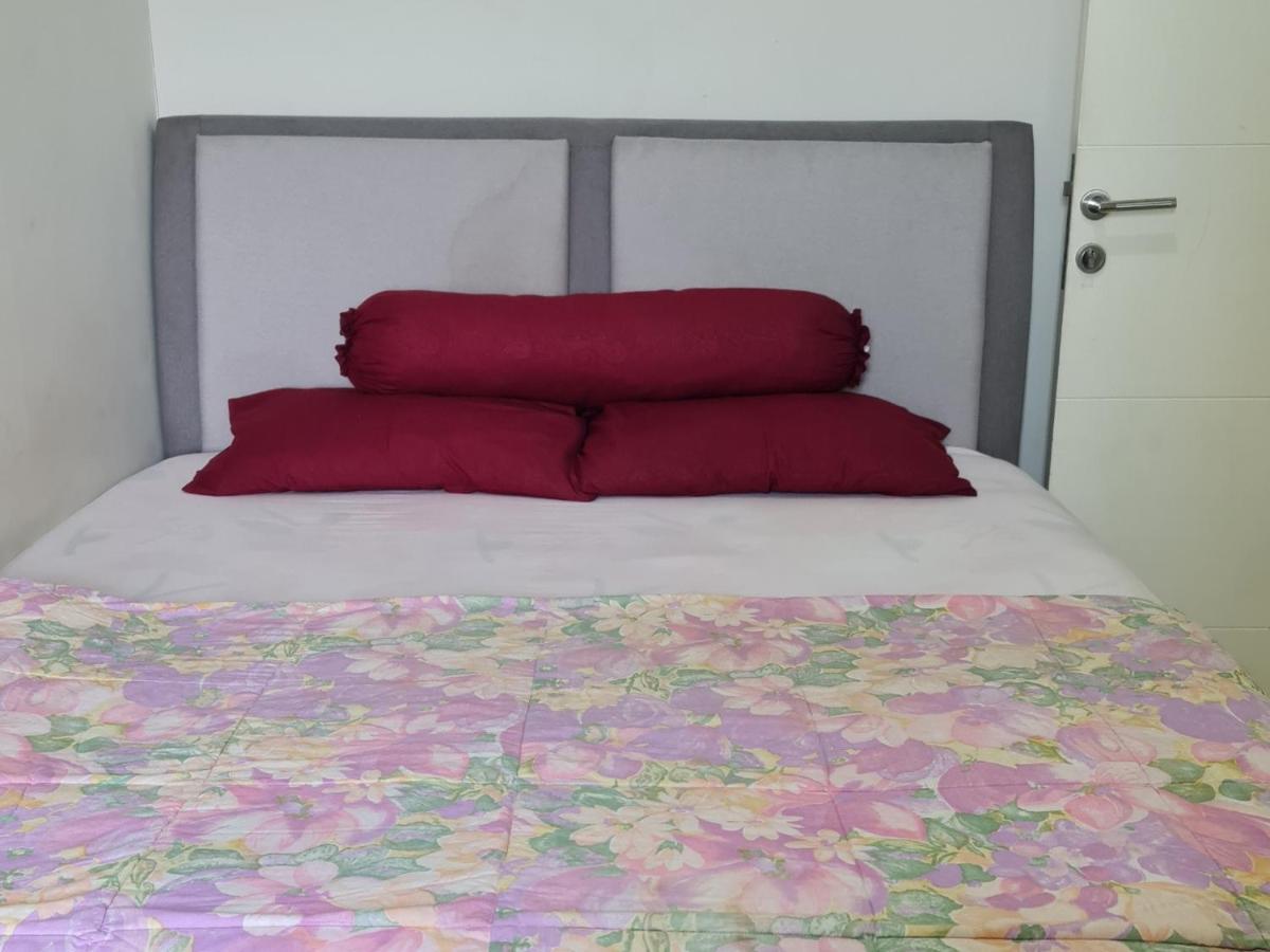 Springlake Summarecon Bekasi-by Bu Johan Apartemen *