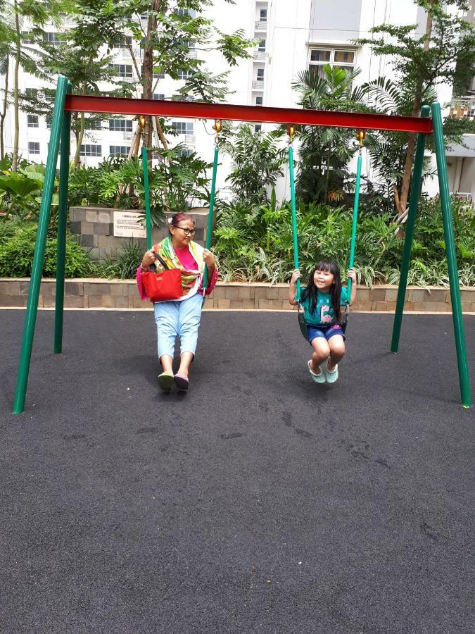 Springlake Summarecon Bekasi-by Bu Johan Apartemen